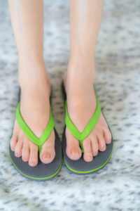 Ladies - Black, Light Green, Black sandwich flip-flop - Image 2
